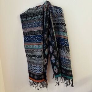 Multicolor Patterned Scarf with Fringe